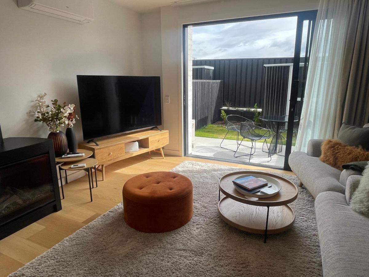 Alpine Junction Townhouse Apartments, Lodge & Hotel Wanaka Buitenkant foto